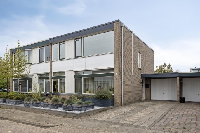 Uniastate 5, 7608 XM, Almelo