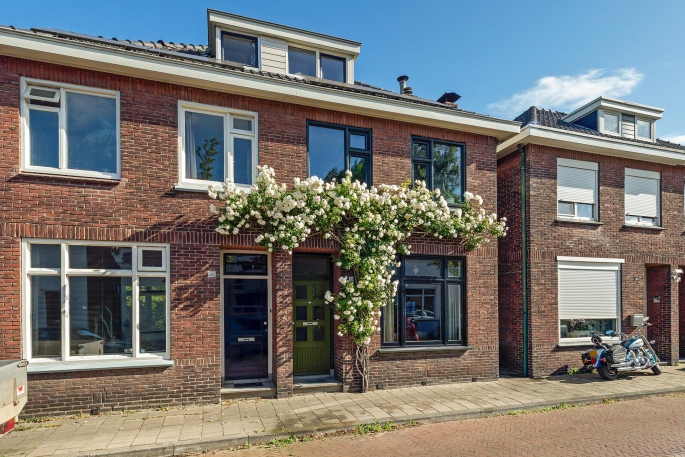 Esstraat 97, 7533 VJ, Enschede
