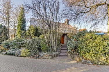 ten Oeverstee 23, 7595 BD, Weerselo