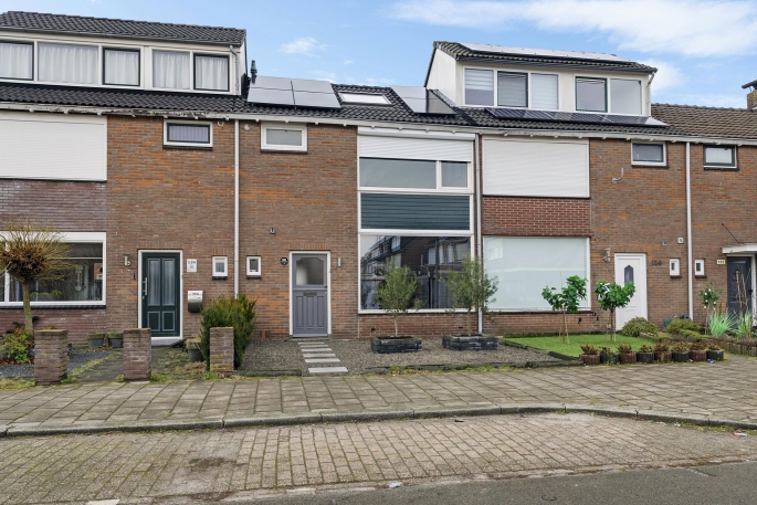 Robert Scottstraat 136, 7534 ZR, Enschede