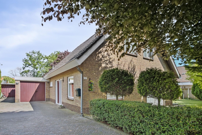 Kerkweg 28, 7611 BA, Aadorp