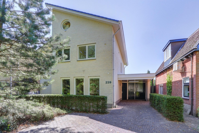 Dr. Zamenhoflaan 239, 7522 KS, Enschede