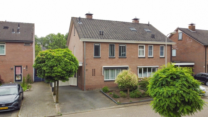 Pastoor Eppinkstraat 27, 7554 MB, Hengelo