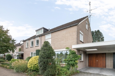 Veldmaterstraat 48, 7482 TC, Haaksbergen